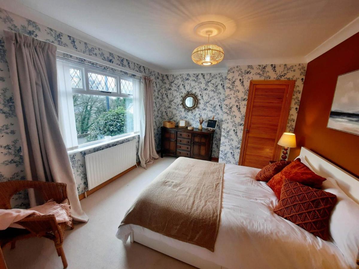 - The Holly Tree House - Villa Bushmills Bagian luar foto